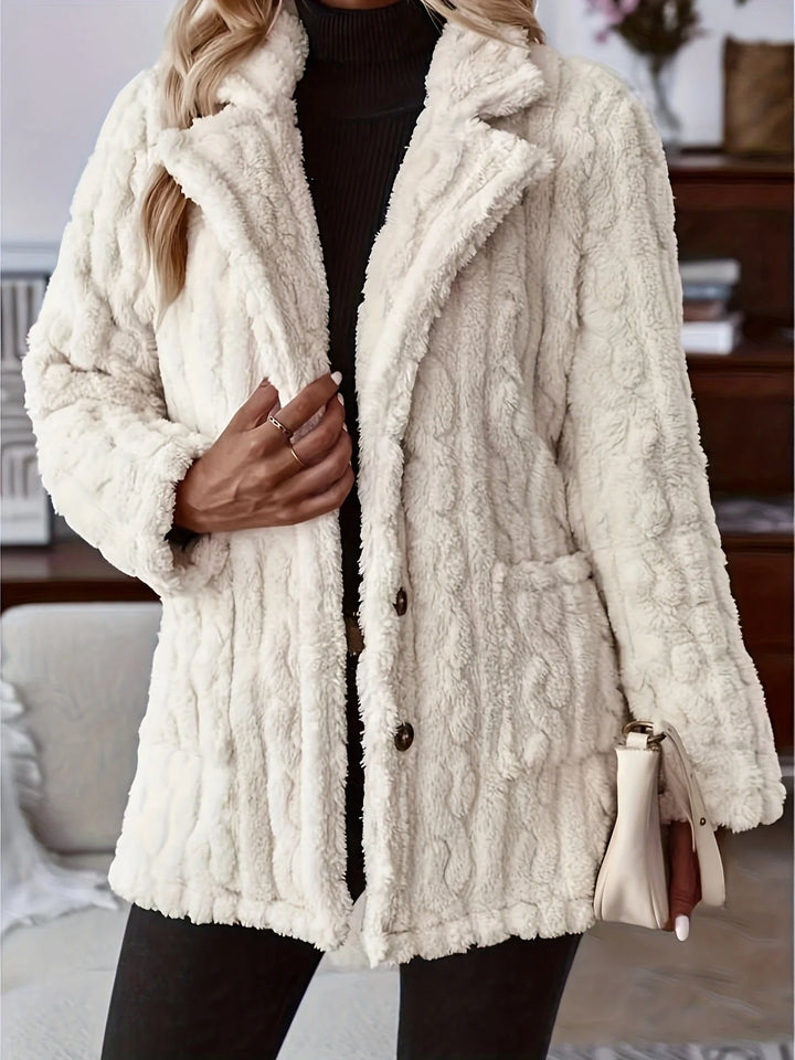 Rosalind | Dames Gestructureerde Teddy Jas Met Knoopsluiting