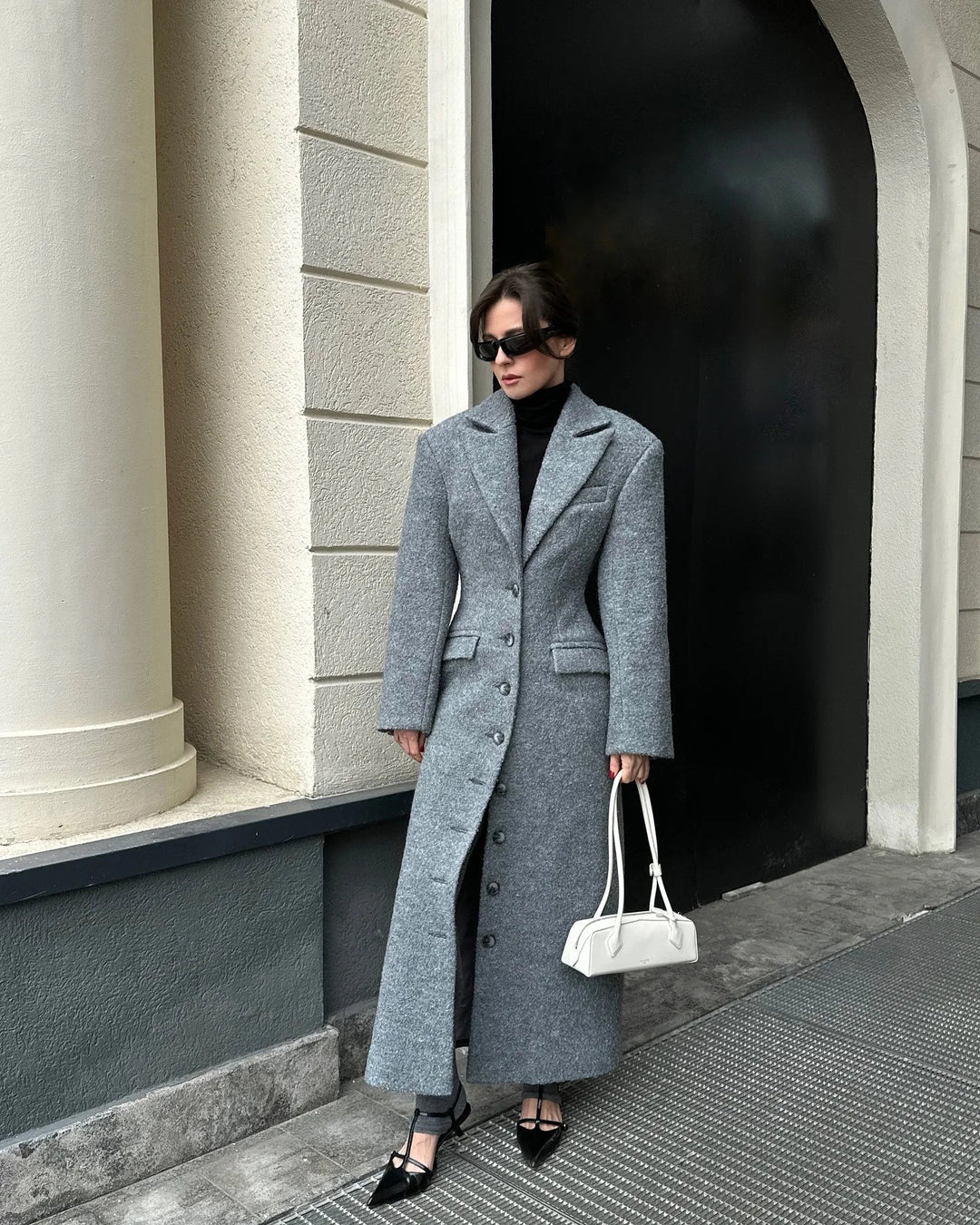 Stina | Dames Lange Wollen Winterjas Met Knoopsluiting